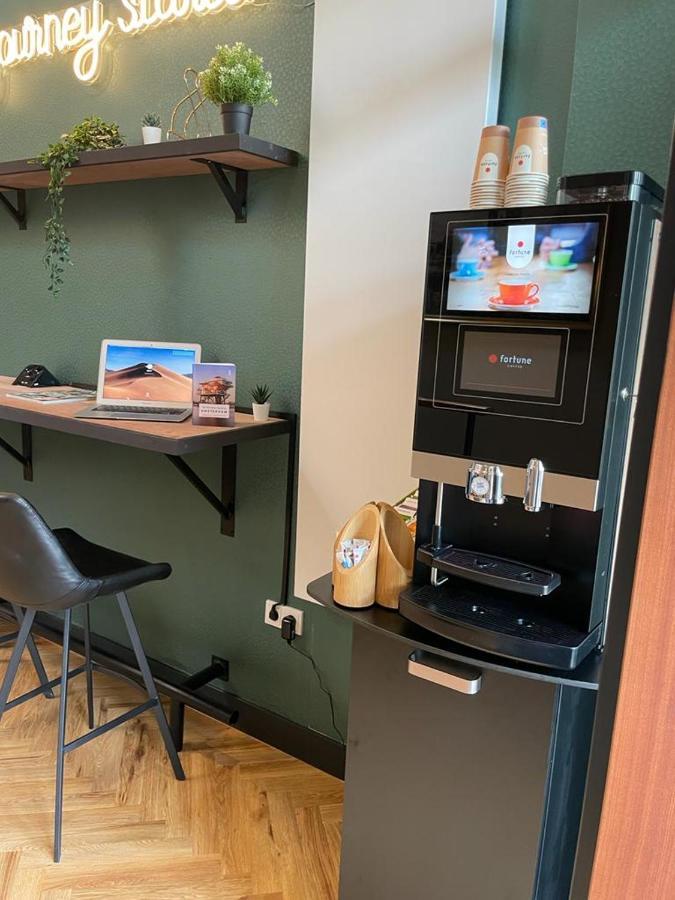 Bens The Walton Apartment Amsterdam Ngoại thất bức ảnh